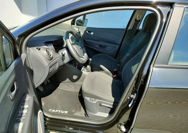Renault Captur cena 46800 przebieg: 116000, rok produkcji 2018 z Supraśl małe 379